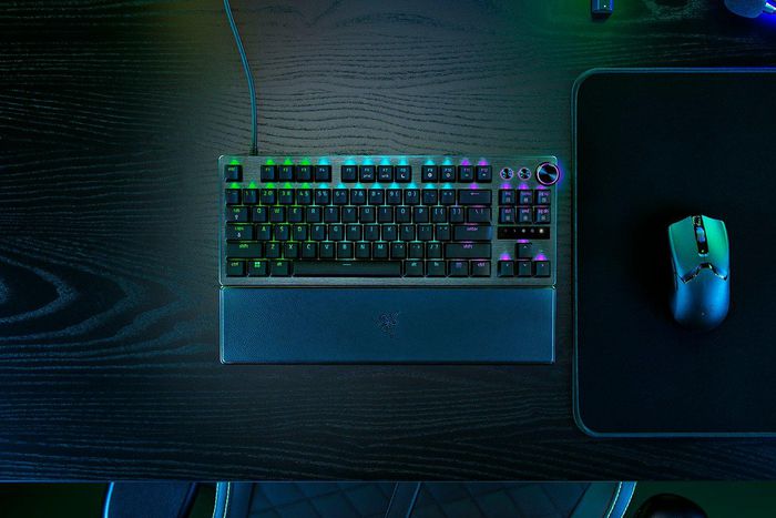 Razer Tenkeyless, Chroma RGB, Aluminum Alloy, Black, W129171442 - Oprema